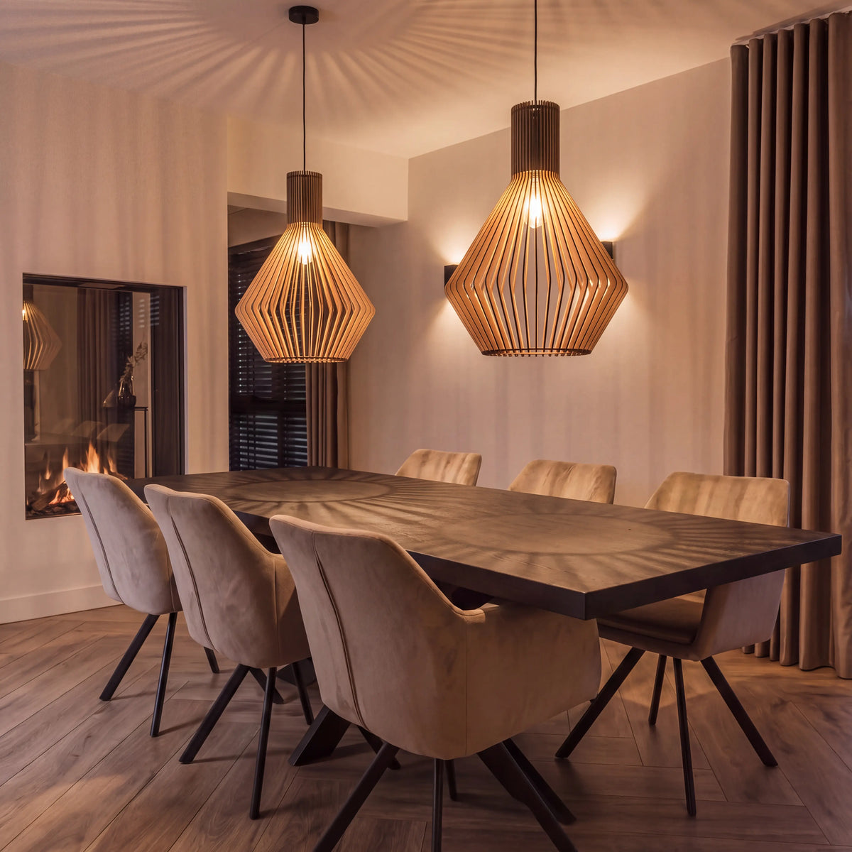 Stylish Black Wooden Pendant Light with Easy Assembly