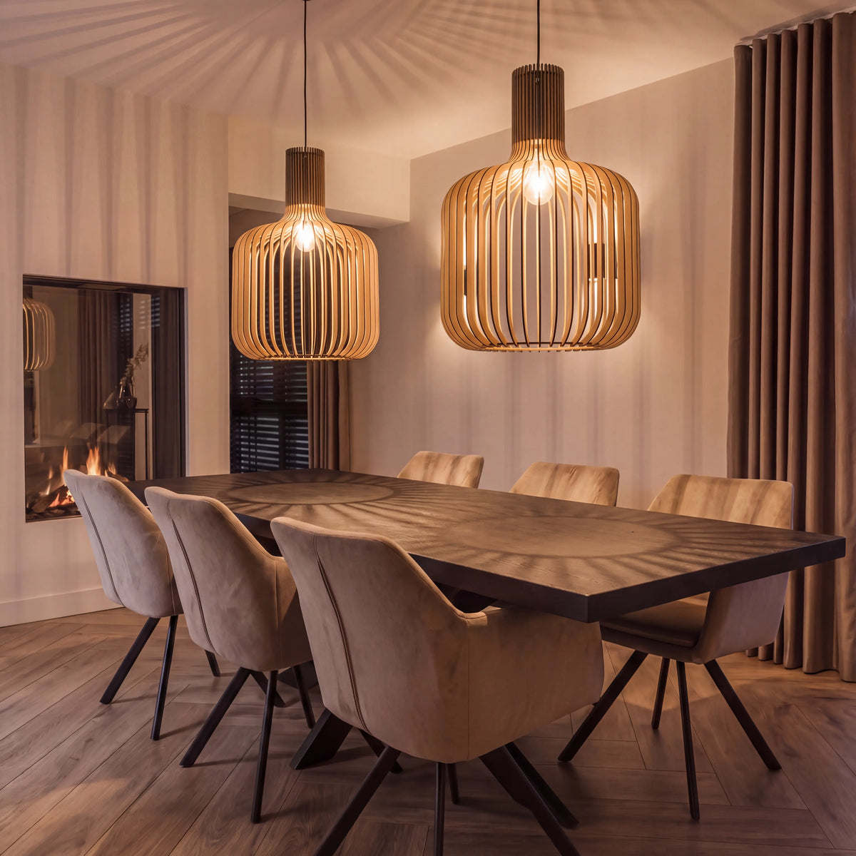 Stylish Black Wooden Pendant Light with Easy Assembly