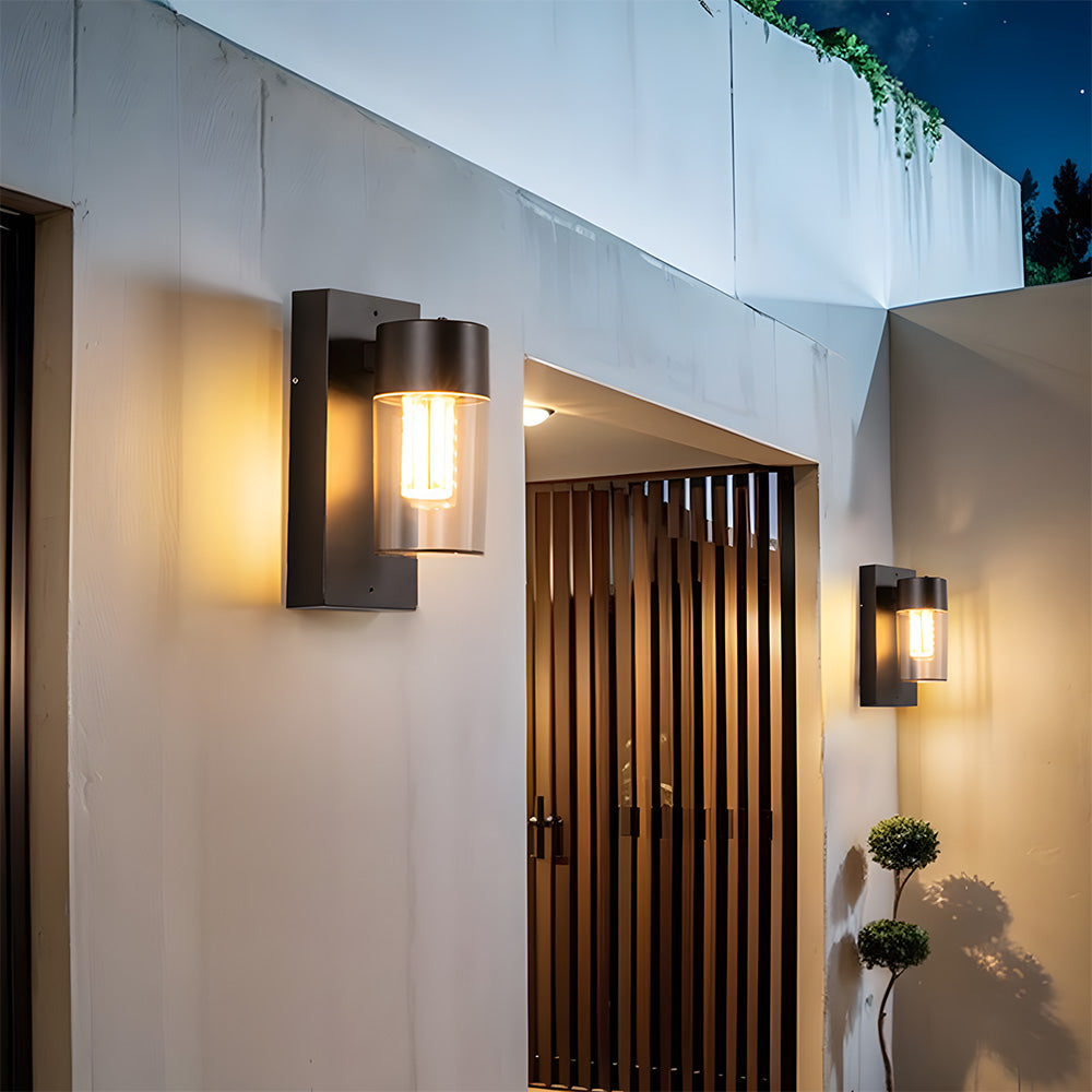 VintageGlow | Timeless Durable Outdoor Wall Lantern