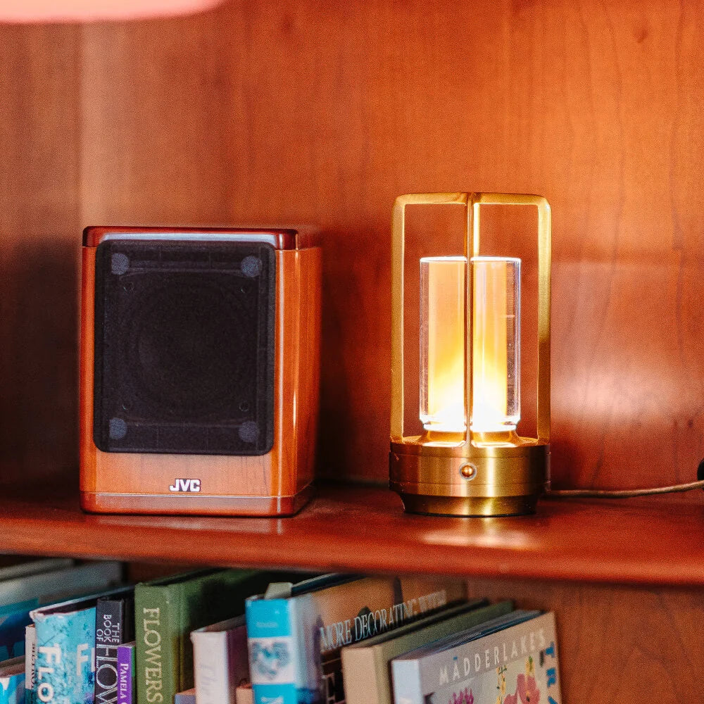 Dimmable Cordless Aluminum Lantern Lamp with Touch Control